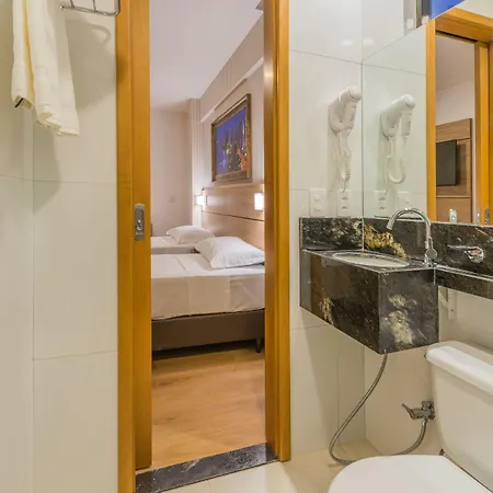 Hotel Bristol Guararapes Centro De Eventos 3*