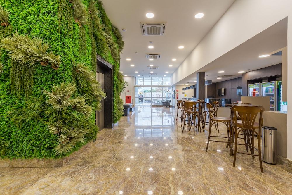 Bristol Guararapes Centro De Eventos Hotel 3*