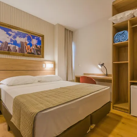 Bristol Guararapes Centro De Eventos Hotel 3*